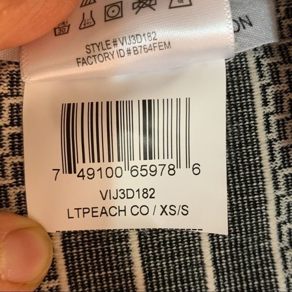 BCBGeneration Geo knit pull on skirt 8094 - Picture 6 of 8